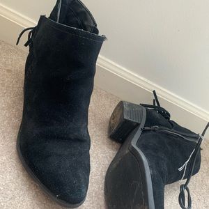 black booties